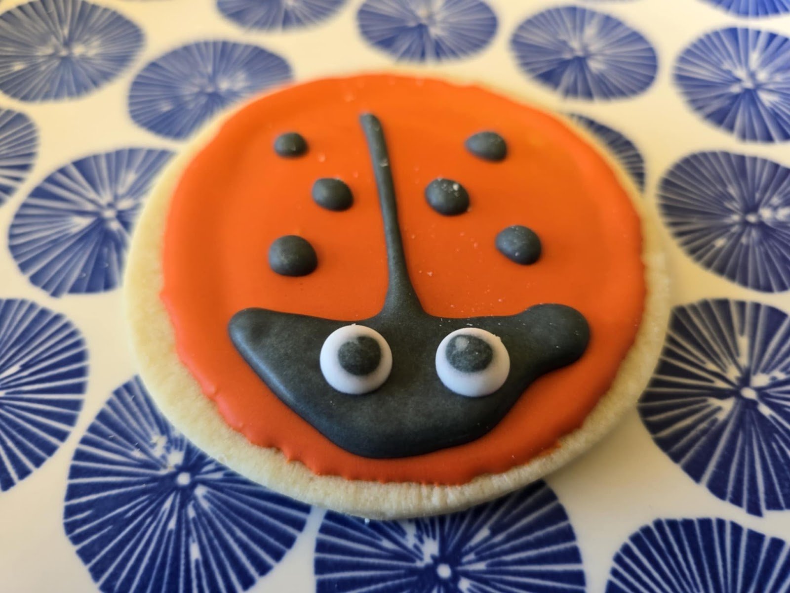 Sugar Cookies (design varies)